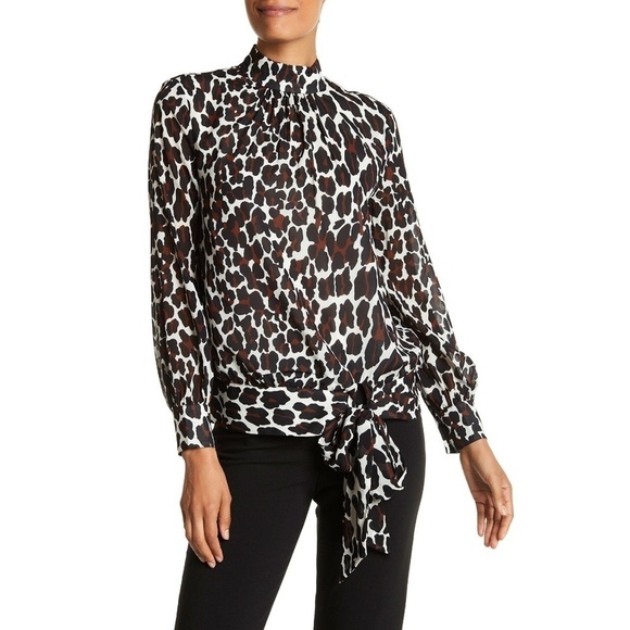 💕TRINA TURK💕 Leopard Print Silk Bow Tie Blouse - Picture 1 of 8